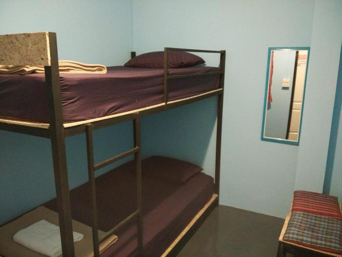 J Giant Hostel Chiang Mai Dış mekan fotoğraf