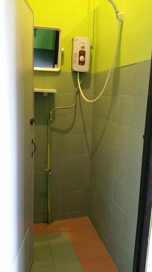 J Giant Hostel Chiang Mai Dış mekan fotoğraf