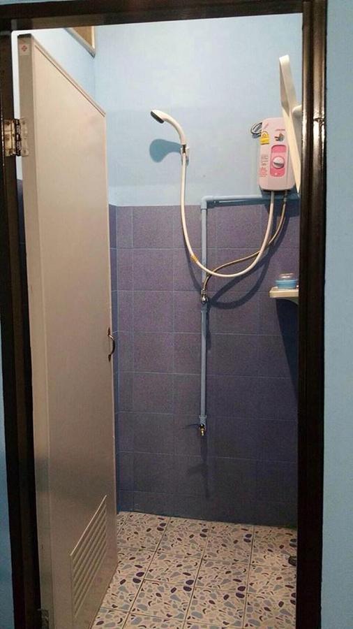 J Giant Hostel Chiang Mai Dış mekan fotoğraf