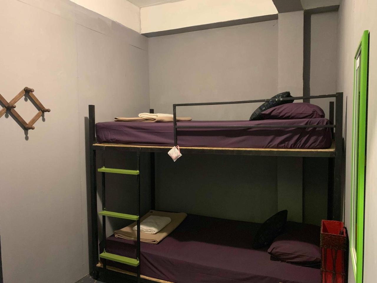 J Giant Hostel Chiang Mai Dış mekan fotoğraf