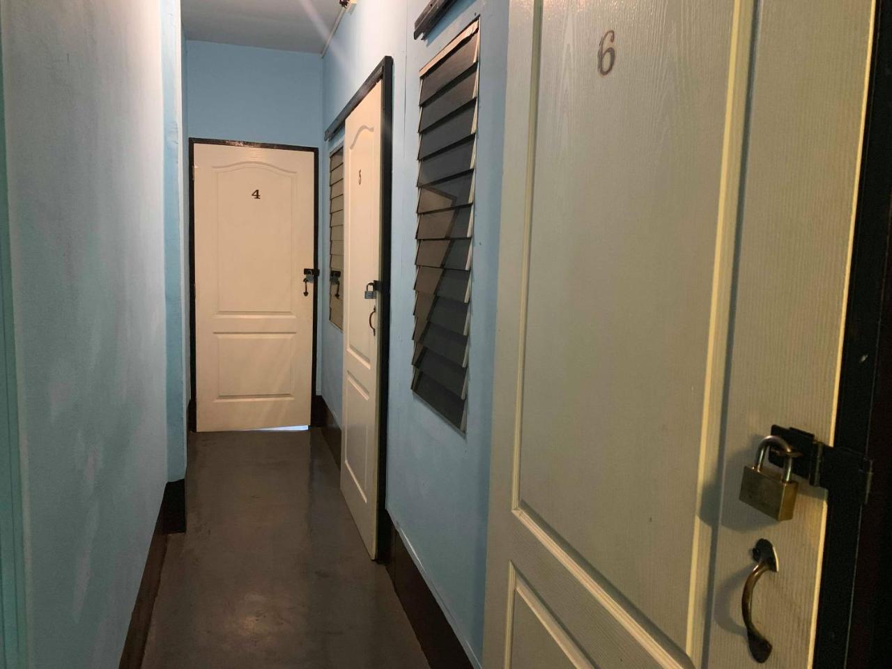 J Giant Hostel Chiang Mai Dış mekan fotoğraf