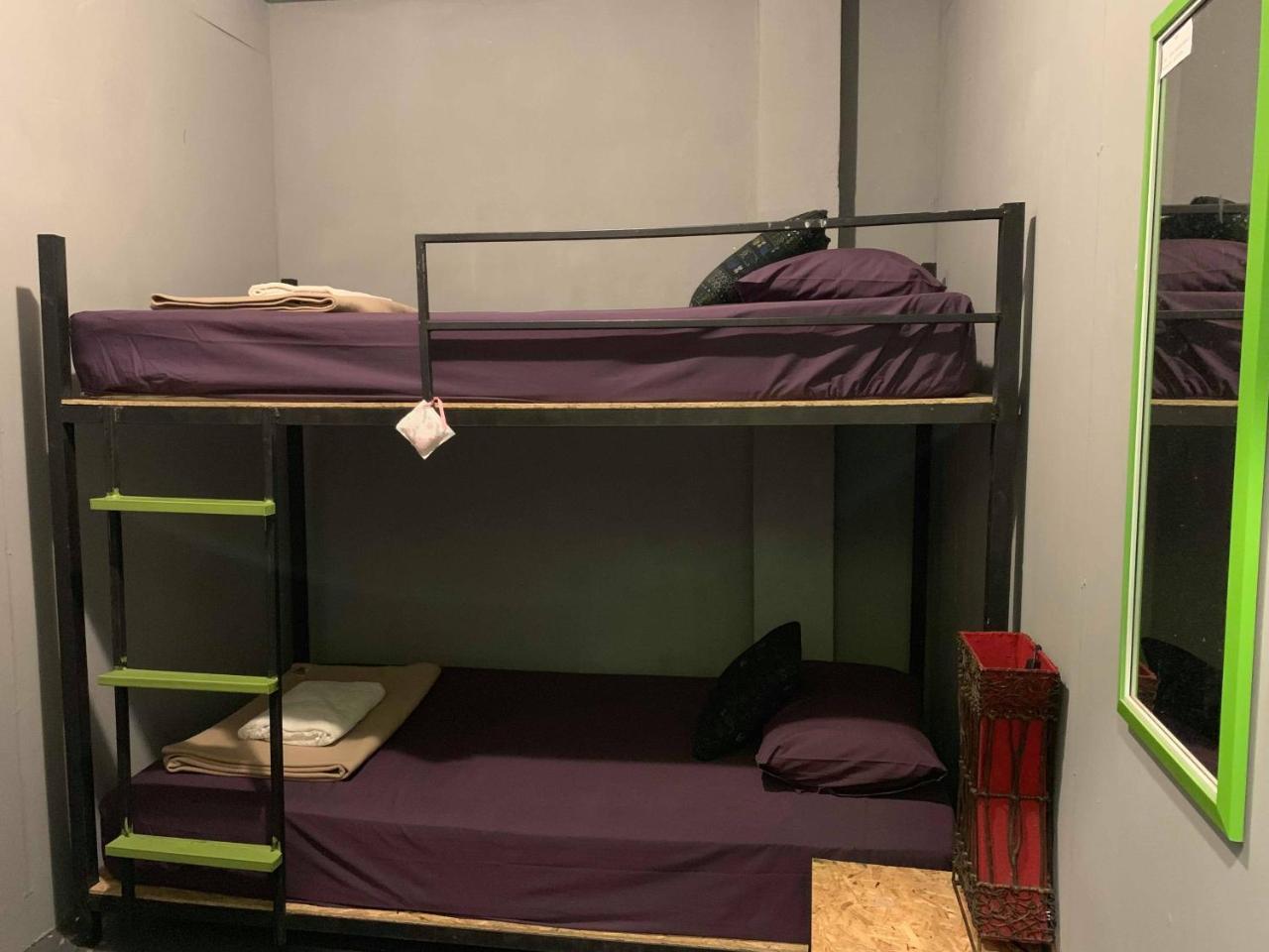 J Giant Hostel Chiang Mai Dış mekan fotoğraf